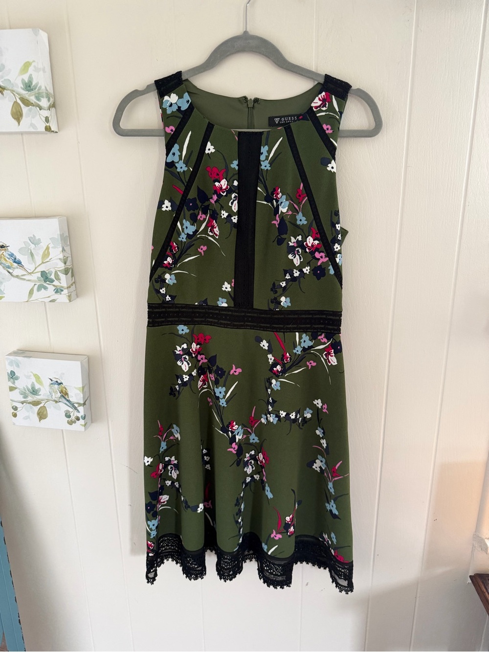 Size 8 Guess Olive Green Floral Lace-Trim Fit and Flare Dress